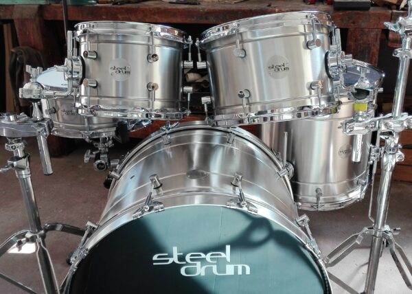 Steeldrum drumset Acciaio